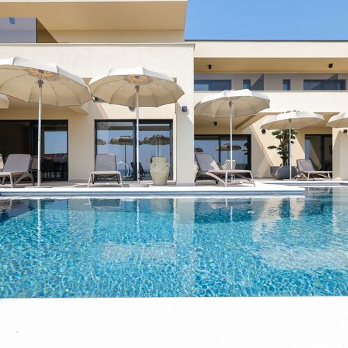 Luxury Villa Nuova Maslenica ★★★★ 3