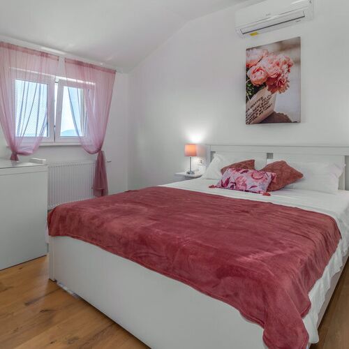 House Lavander Šmrika ★★★★ 2