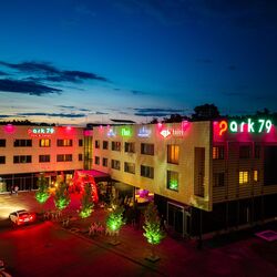 Grape Town Hotel Zielona Góra <sup><span class=