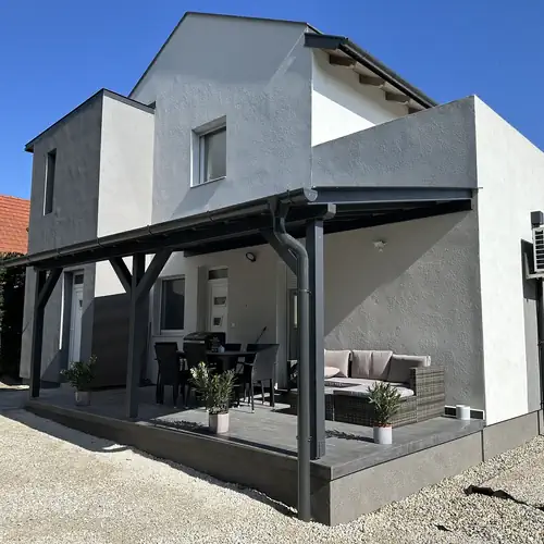 Moonlight Apartmanház  Balatonboglár 001 kép
