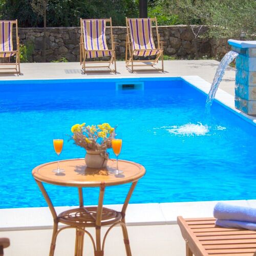 House Brist Drinovci