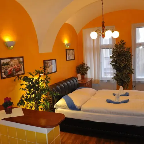 Dvoulůžkov&yacute; pokoj