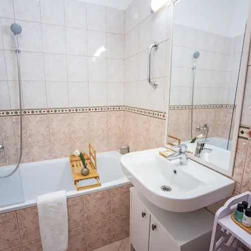 ARK Apartman Sárvár 012 kép