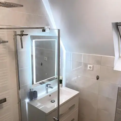 Irisz Hillside Apartman Zalakaros 004 kép