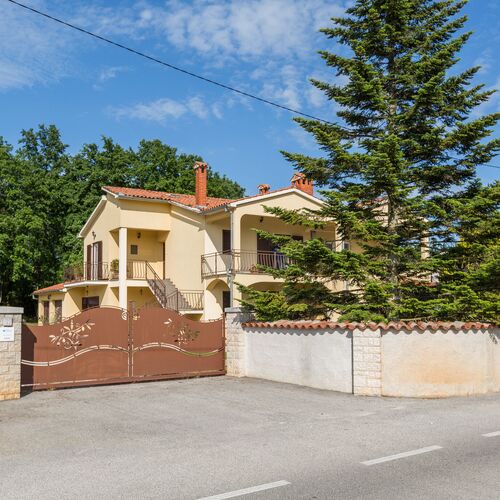 Apartment Residence Adelia 1 Sveti Lovrec