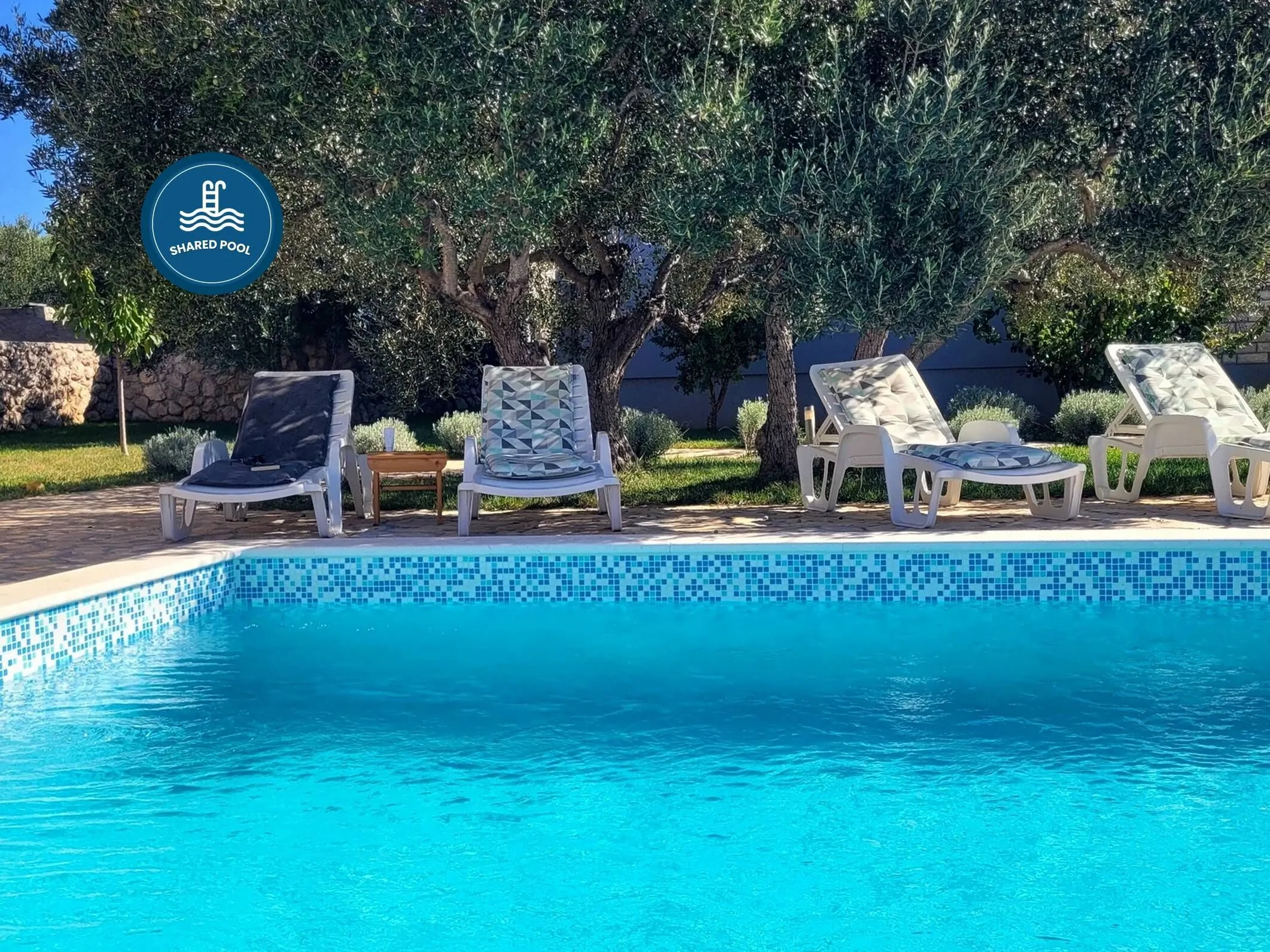 Apartment Olive shared pool Pirovac