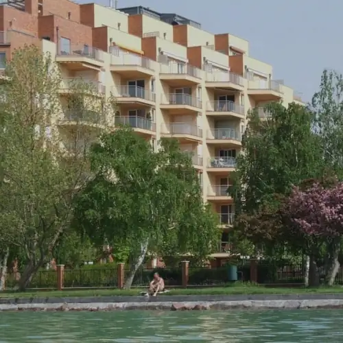 Galérius D Vízparti Apartman Siófok 006 kép