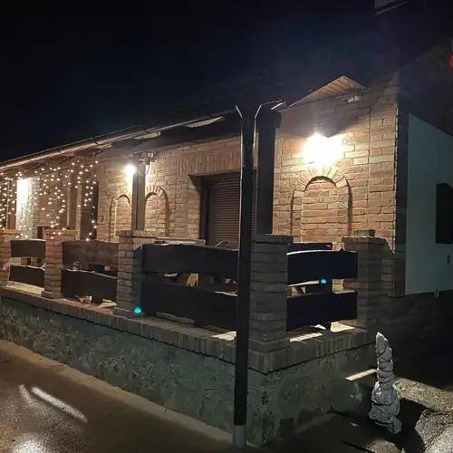 Csicsergő ház Orfű 005 kép