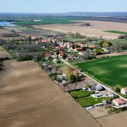 Borostyán Vendégház Bakonyság 002 kép