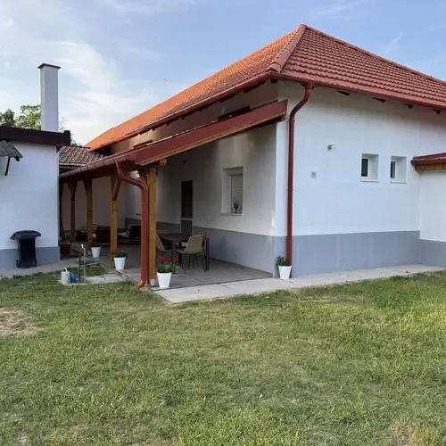 Apró Vendégház Ópusztaszer 001 kép