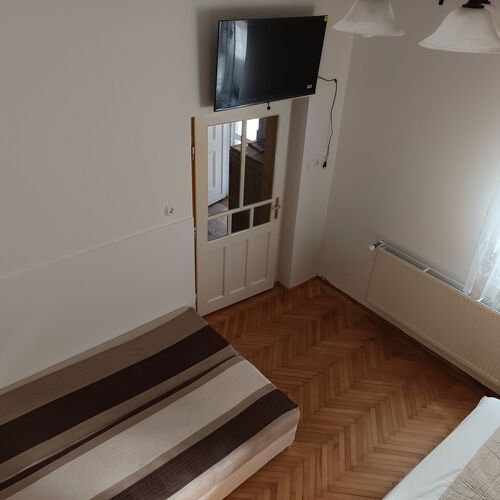 Kétszemélyes kinyitható kanapé