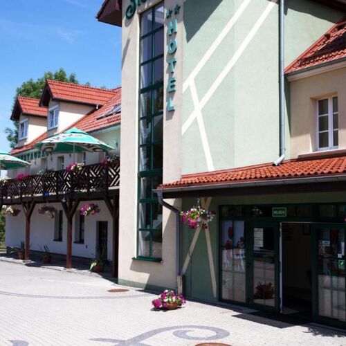 Centrum Restauracyjno-Hotelowe Florres Pawłowiczki
