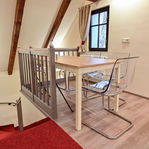 Apartm&aacute;n 206 mezonet