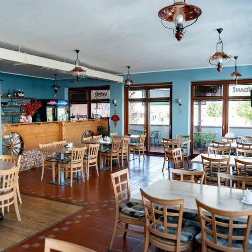 Restaurace