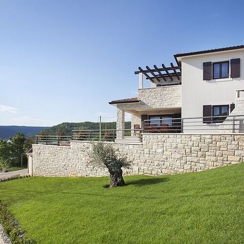 Villa Royal Blue Trget  4