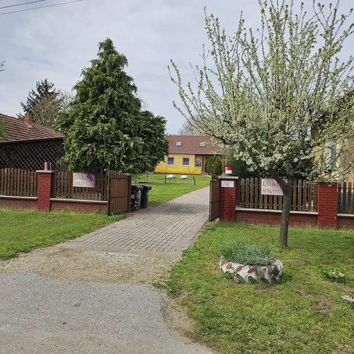 Estike Apartmanok Tiszafüred 013 kép