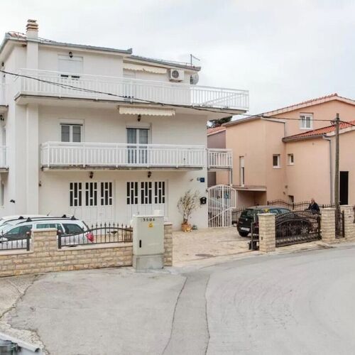 Apartments Knez Podstrana  2