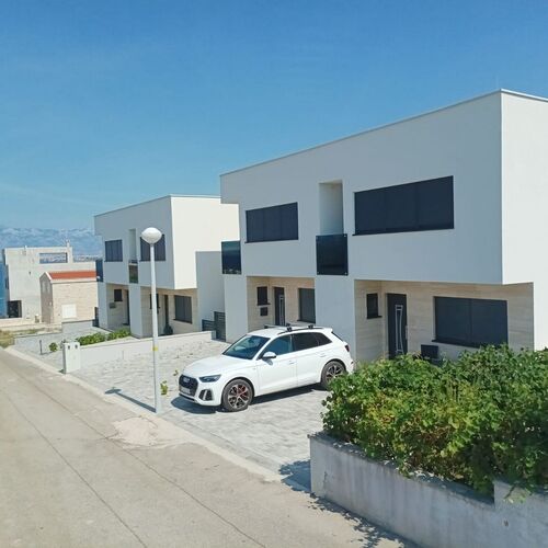 Holiday Home Cvetkovic Vir