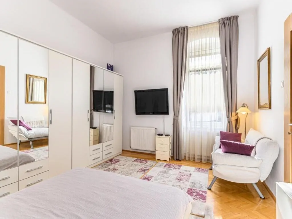 Apartament Centru Vechi Brașov