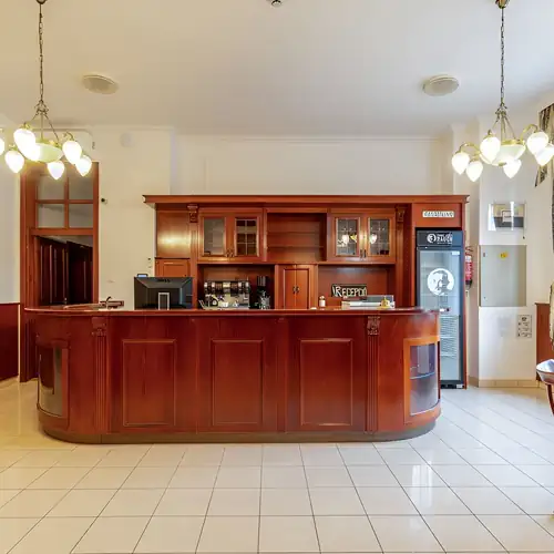 Mádi Kúria Hotel és Rendezvényközpont 003 kép