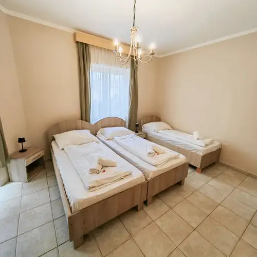 Nóra Hotel Hajdúszoboszló 005 kép