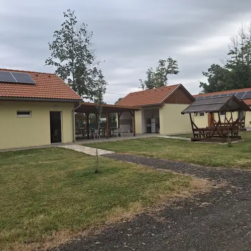 Família Camping Balaton Balatonőszöd 001 kép