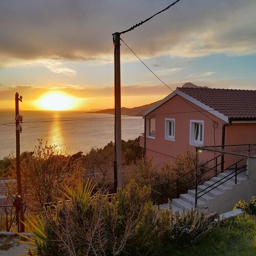 Apartmanok Parkolóhellyel Omis - 23229 Omiš  2