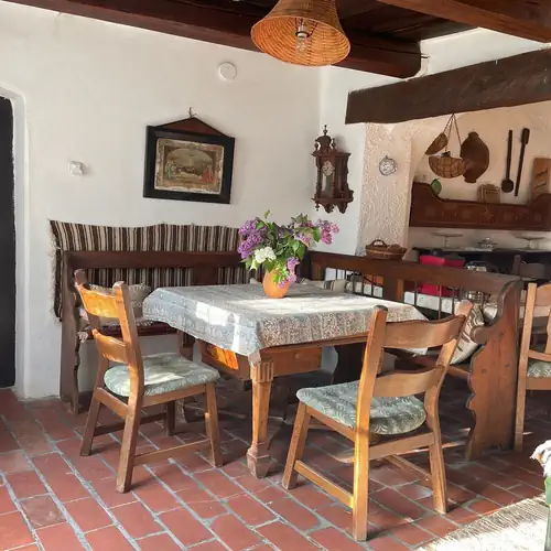 Tulipános Láda Vendégház Pula 002 kép