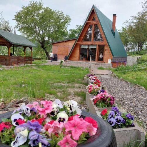 Rubicon Cabins Secaria