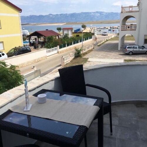 Apartman Marina Vir  3