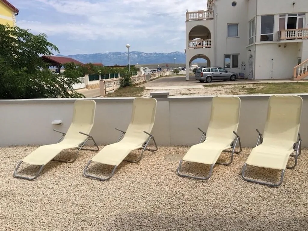 Apartman Marina Vir