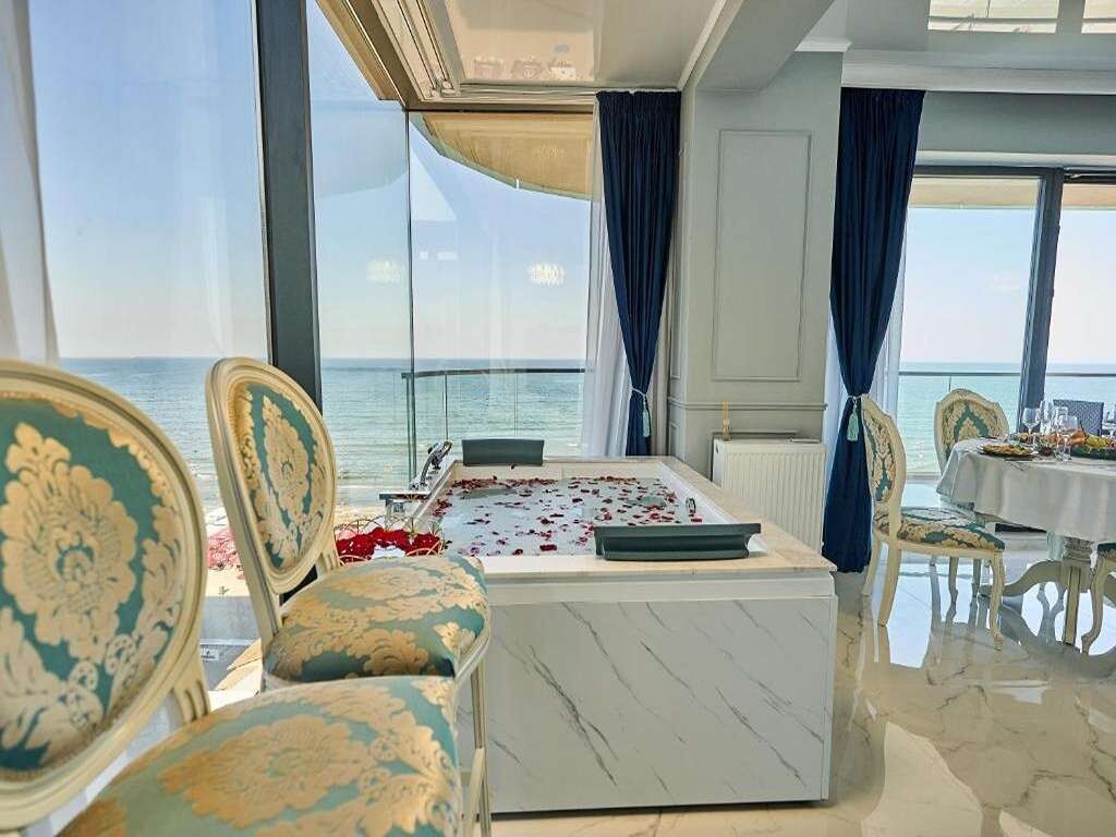 Apartament Luxury by the sea Mamaia