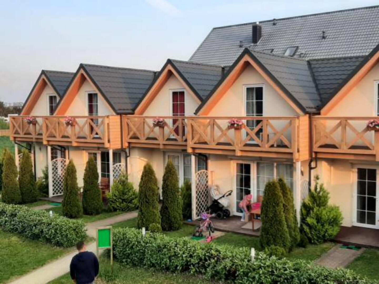 Domki Anabell przy plaży Sarbinowo