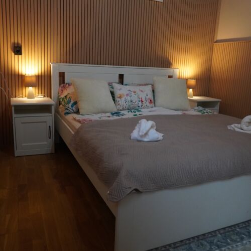Szofi Apartman  Balatonfenyves  3