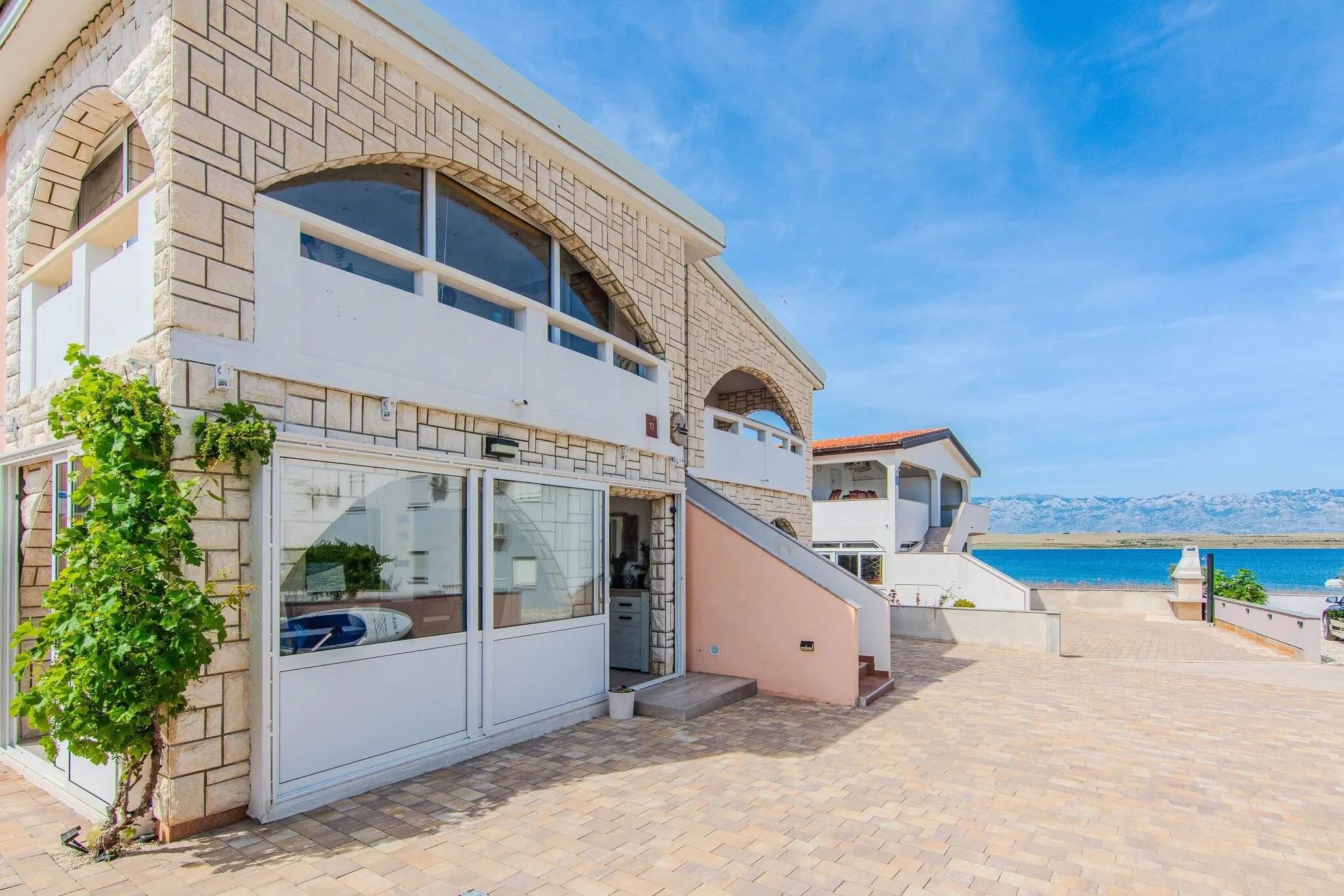 Apartment Zenko Vir