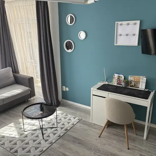 nappali, okostv, &iacute;r&oacute;asztal, dolgoz&oacute;sarok, 