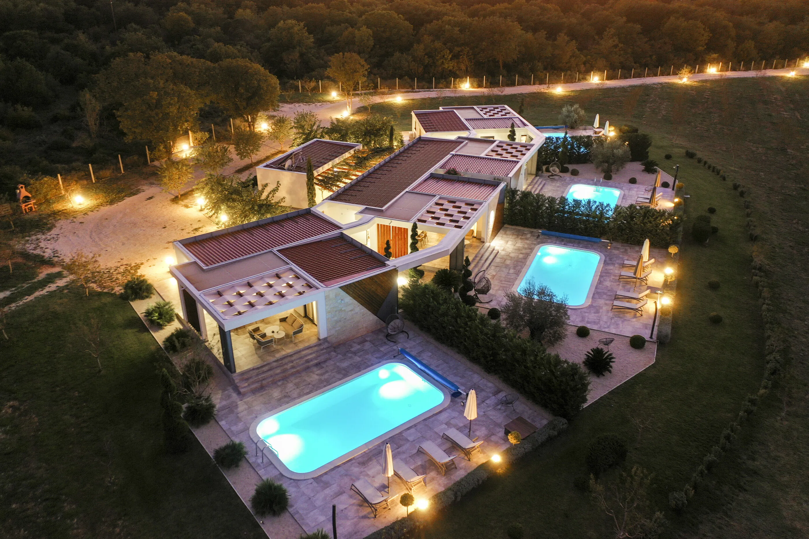 Villa Royal Green Resort Nin