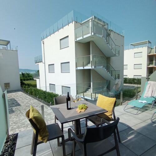 Villapark Apartman A-B 2 Fonyód  2