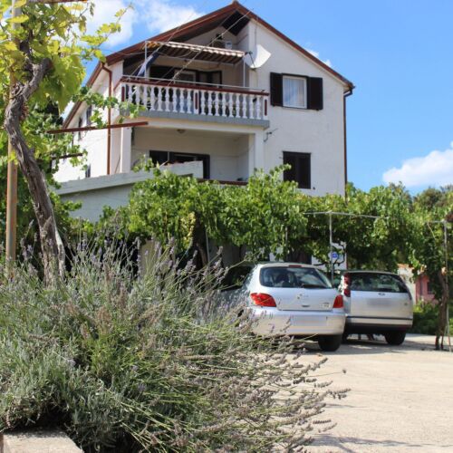 Apartment Ivy Kukljica