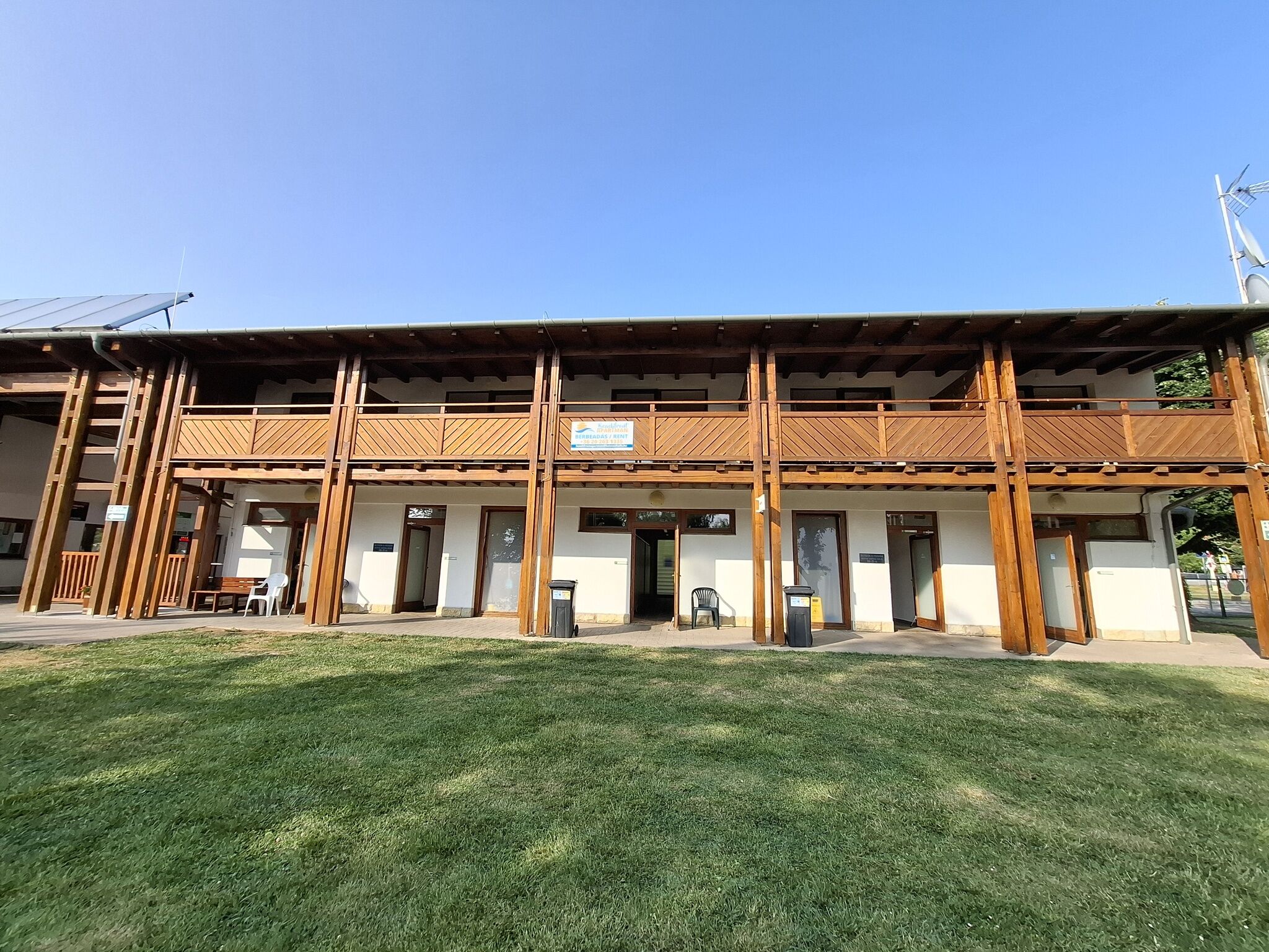 Beachfront Apartman Balatonfűzfő