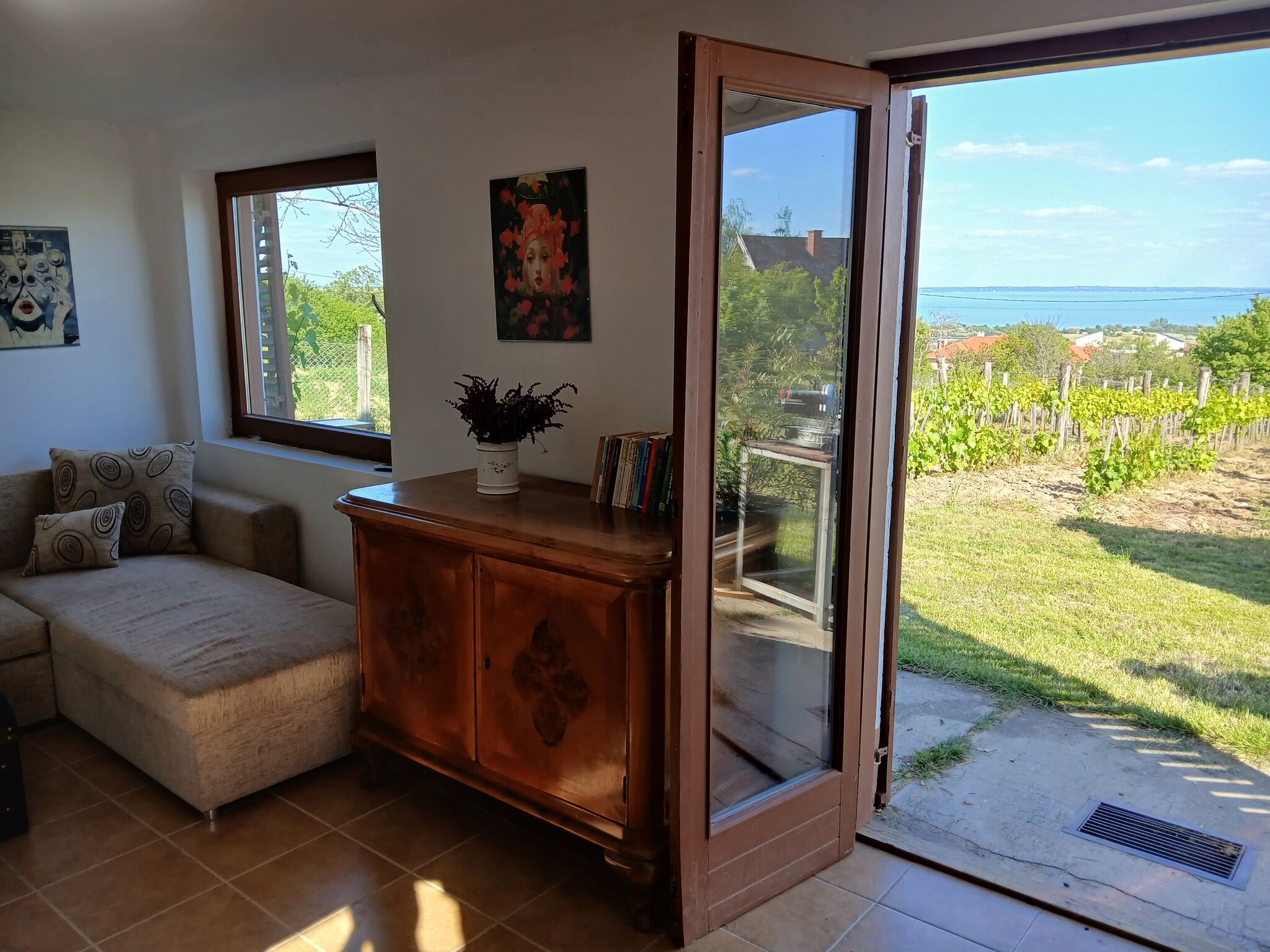 NyugtatLak Vendégház Balatonalmádi
