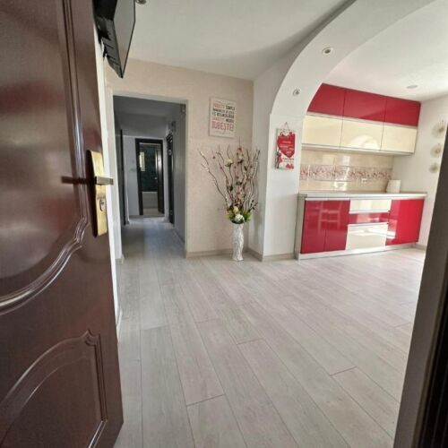 Apartament Luxury House Pitești