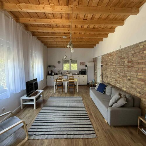 Vörös Patak Apartmanház Balatonfűzfő  4