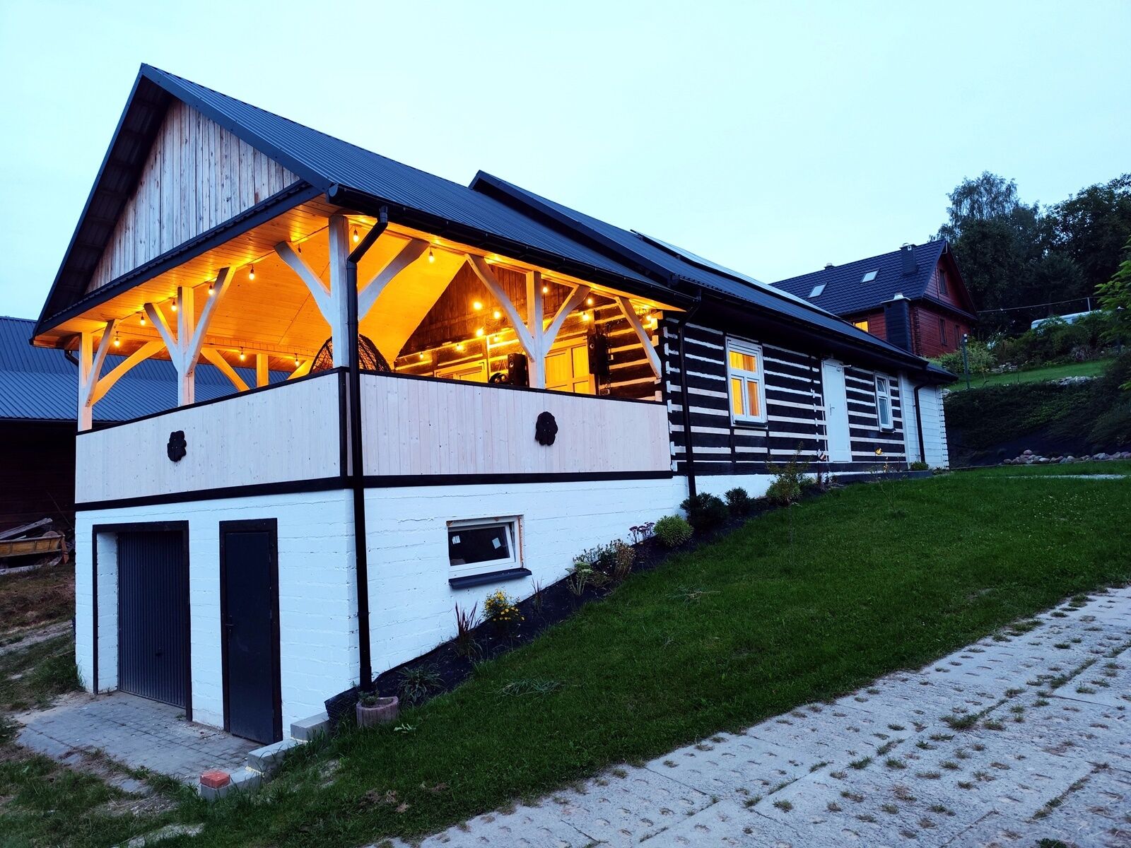 Dom Wehikuł czasu Jędrzejówka