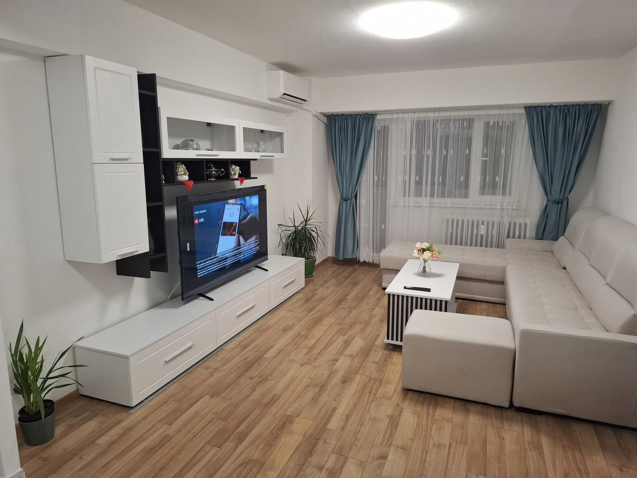 Apartament lângă Piața Victoriei și Gara de Nord București