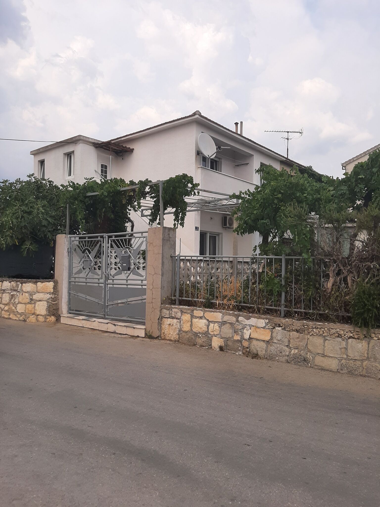 Apartment Nehaj Kaštel Štafilić