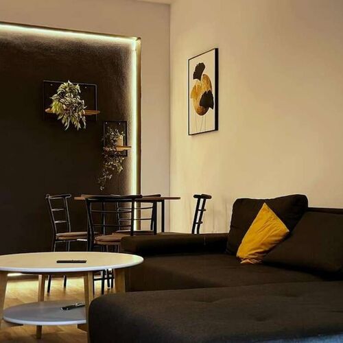 Skylark | Lisbon Condo with Panoramic View Terrace Brașov