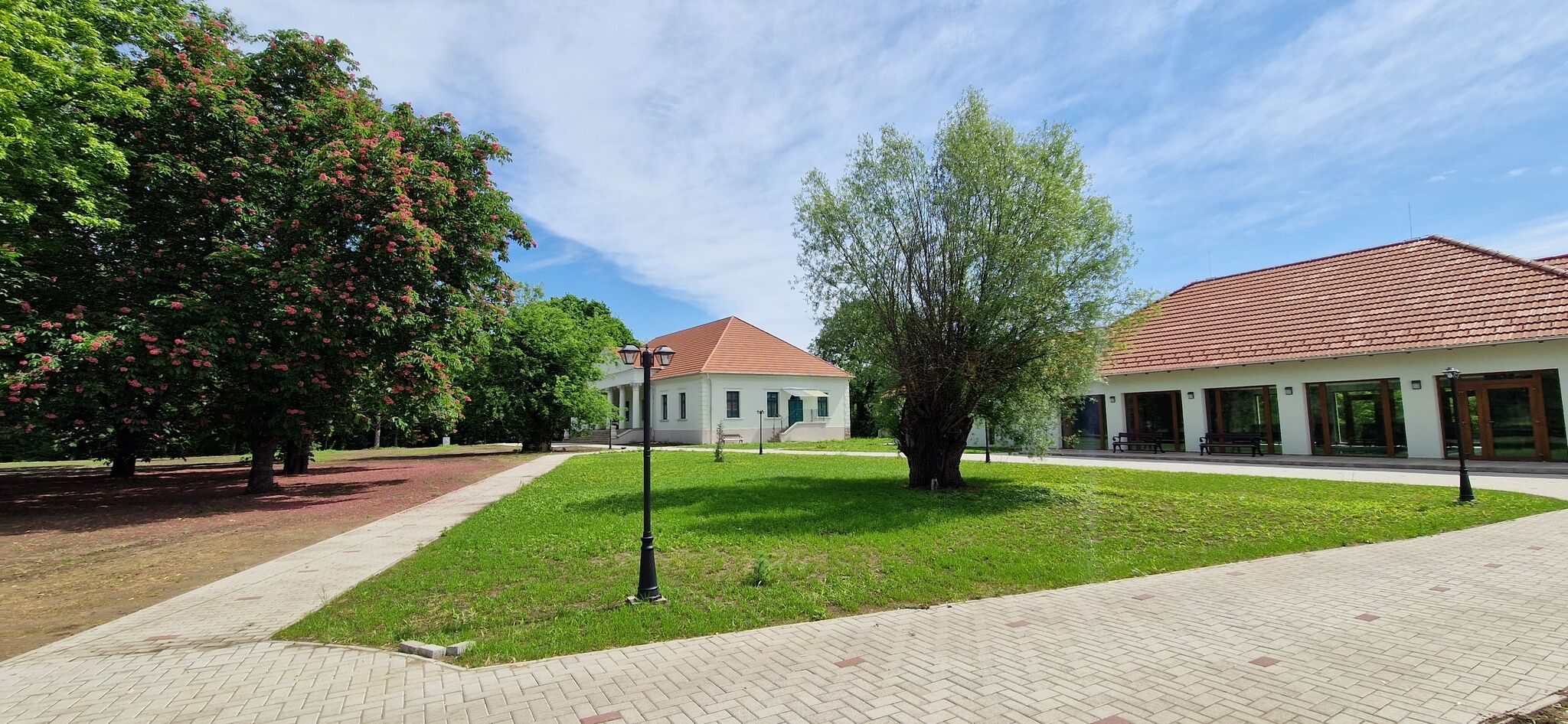 Nagy-Besenyei Kúria Panzió Erdőtelek