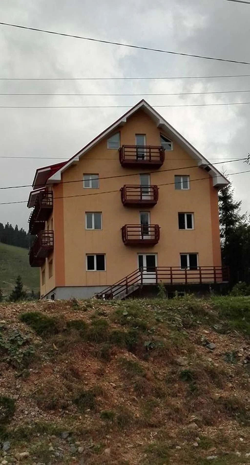 Cabana Roua Munților Vârtop