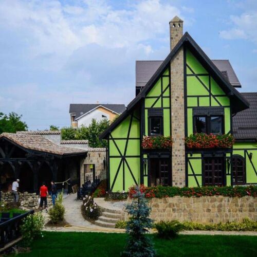 Hotel Podu' Cu Lanturi Bacău